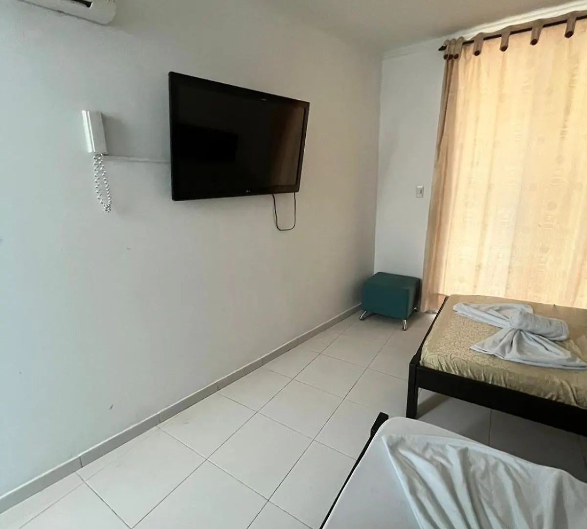 Aw Hotel Rodadero Suites Santa Marta  3*, Santa Marta (Magdalena)
